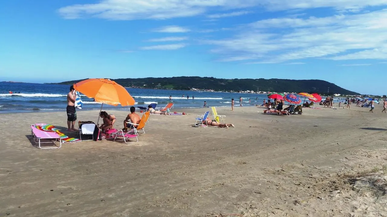 Hébergement de vacances La Tatuira, Cabana Terra Pinheira Brésil
