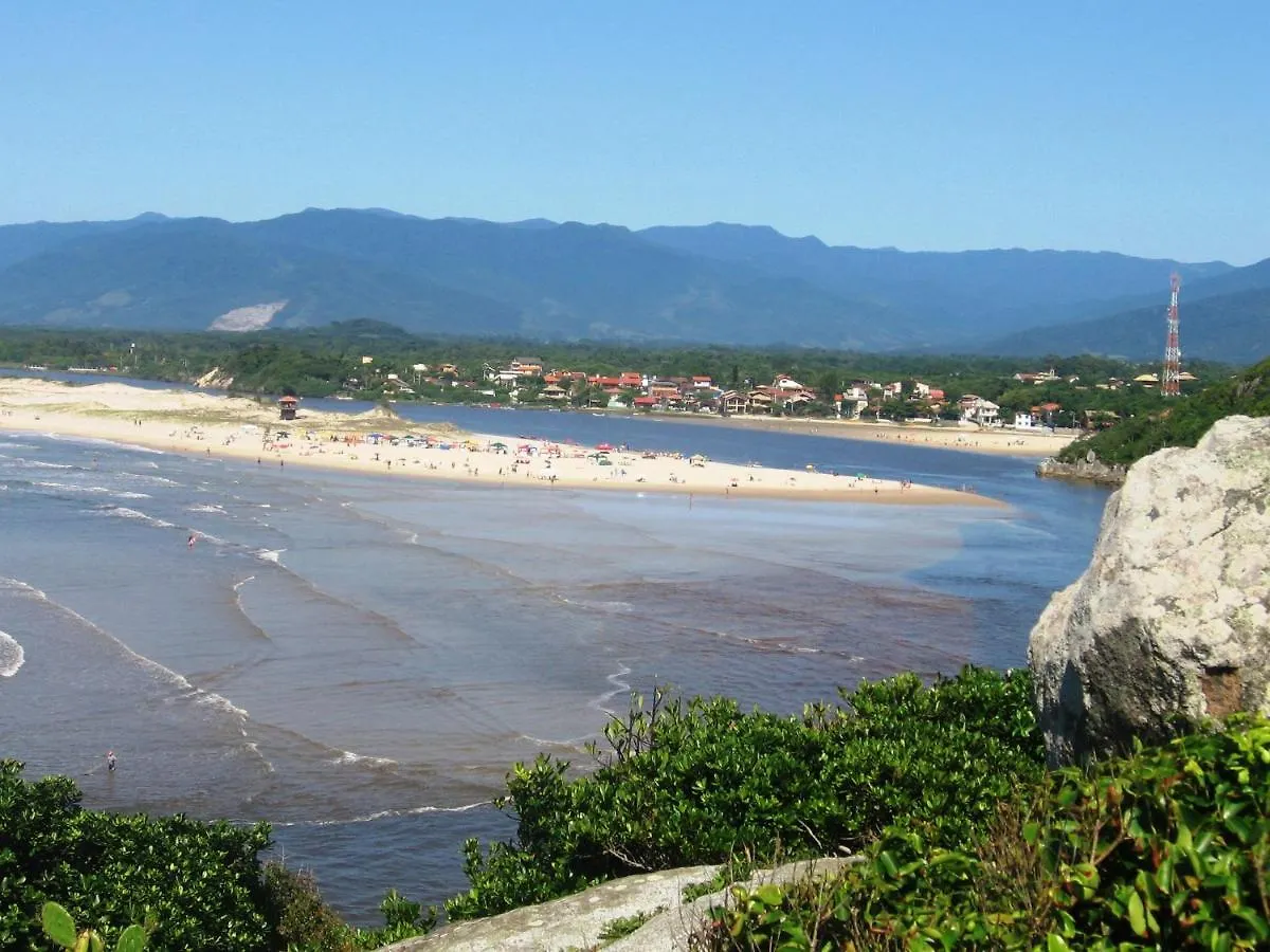 Hébergement de vacances La Tatuira, Cabana Terra Pinheira